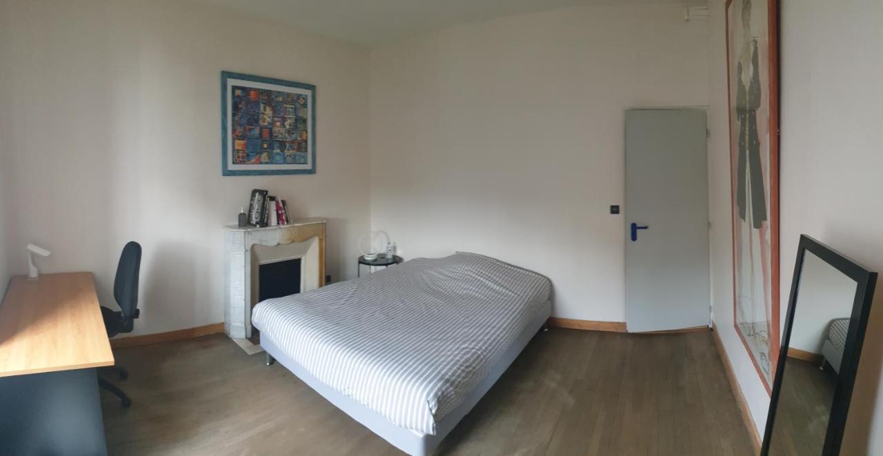 שומון L'Appart'Hotel Vous Accueille Au Coeur De Chaumont מראה חיצוני תמונה